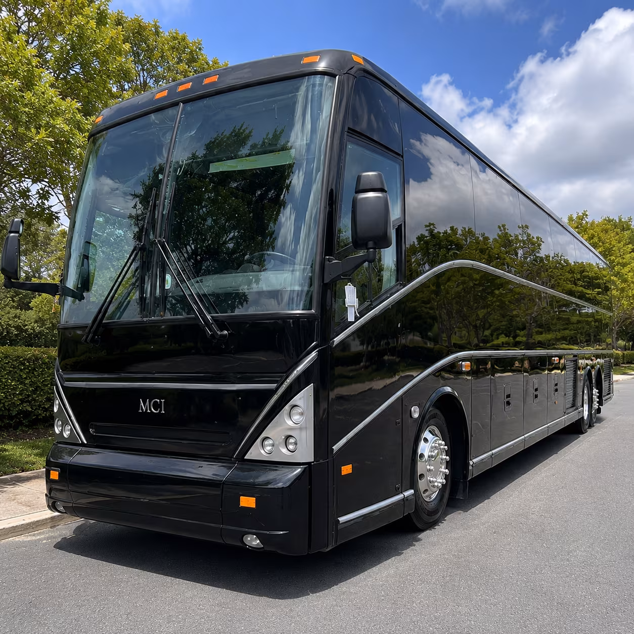 Houston Airport Shuttle & Transportation party bus exterior