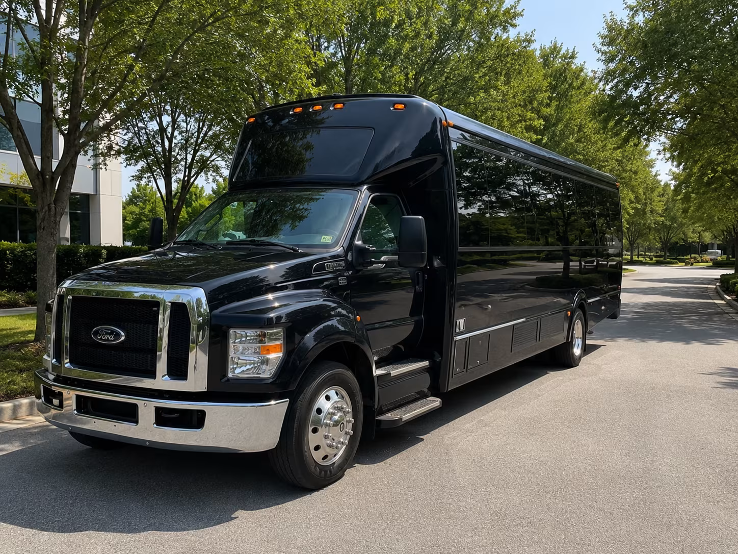 Houston Winery Tour & Pub Crawl Transportation party bus exterior