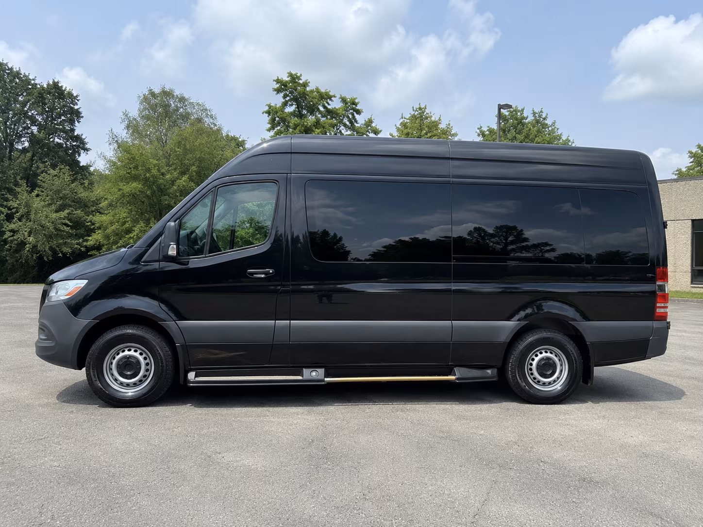 Pasadena Airport Shuttles & Transportation