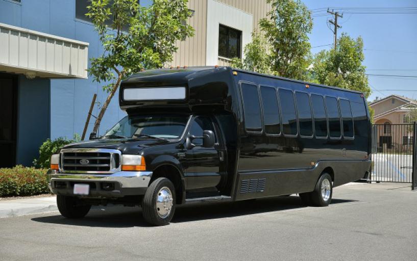 Houston 25 Passenger Party Bus